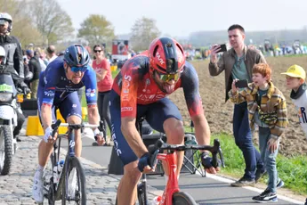 Voor Van Hooydonck zijn Van der Poel, Van Aert én Pogacar geen Roubaix-favoriet: 'Hij is een camion over kasseien'