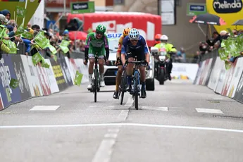 Gregor Mühlberger rondt Movistar-overtal in kopgroep af in Tour of the Alps; rustige dag voor Hart en co