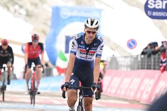 Serry probeert Van Wilder zo lang mogelijk bij te staan in Giro: 'Probeer hem eten en drinken te geven'