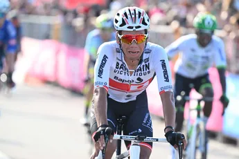 Arashiro is oudste prof van het peloton, maar stoppen? Ho maar: 'Als je ervan geniet, waarom niet?'