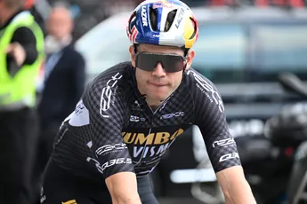 Clement had Roglic meegenomen, helemaal door mogelijke zwangerschap Van Aert: 'Jumbo-Visma maakt zich kwetsbaar'