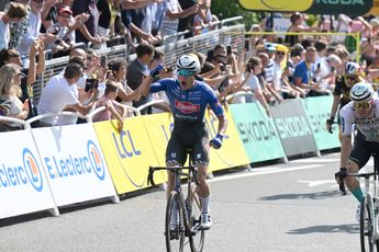 Indrukwekkende Van der Poel loodst Philipsen naar ritzege in eerste massasprint Tour de France