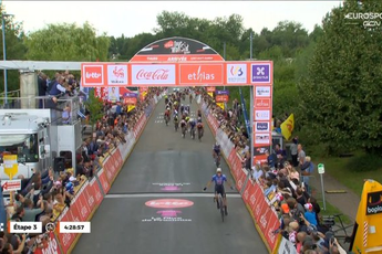 In de voetsporen van Philipsen: Kielich sprint overtuigend naar ritzege in Ronde van Wallonië, De Lie derde