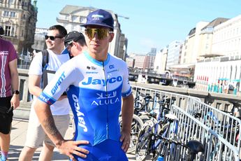 Groenewegen wint sprintersduel met Ewan: Nederlander naar de Tour, Australiër naar de Giro