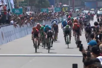 Arvid De Kleijn boekt in waanzinnig doorbraakjaar nog maar eens een sprintzege in Tour de Langkawi