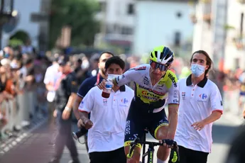 Rui Costa begint én eindigt seizoen met zege, Van Gils gemotiveerd na eerdere gebeurtenissen in Japan