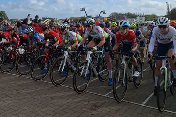 De Wereldbeker gaat beginnen en dus mogen we deze (aangepaste!) tijden en TV-zenders met rood in de agenda zetten