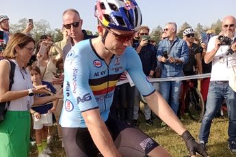 Zonneveld found himself in the same group as 'scooter' Van Aert during the World Gravel Championships: "Jesus, he was riding fast"
