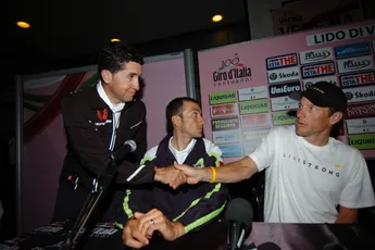 Sastre lacht met nare opmerkingen Armstrong: 'Maakt me gelukkig dat hij zich druk maakt om mij'