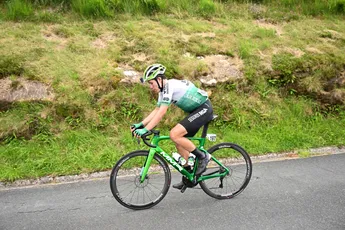Weer raak bij Caja Rural: renner Josu Etxeberria tijdens trainingsrit betrokken bij ernstig ongeval