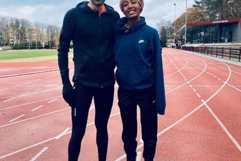 📸 Dumoulin toch aan het omscholen tot atleet? Sifan Hassan is enthousiast: 'Nieuw trainingsmaatje gevonden!'