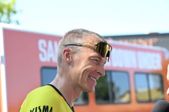📸 Prachtig nieuws vanuit Visma | Lease a Bike: amper vier dagen na Giro-DNF traint Gesink al op de rollen