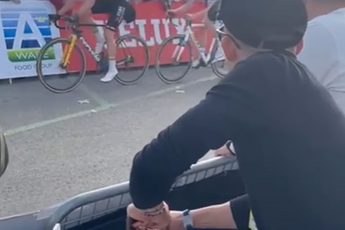 🎥 Kwiatkowski supports INEOS teammate Pidcock in Benidorm in a very special way