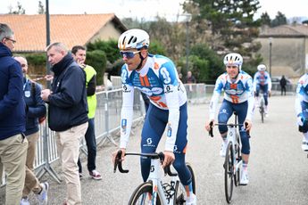 dsm-firmenich PostNL naar Dauphiné: 'Belangrijk om eerste helft van de koers goed door te komen'