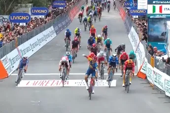 Philipsen komt er niet aan te pas in slotrit Tirreno-Adriatico: ritzege Milan, eindzege Vingegaard