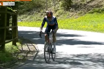 De Marchi soleert vanuit kopgroep naar zege in Tour of the Alps, peloton had totaal geen zin om te achtervolgen