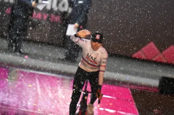 Perspraatjes achter de rug: dit vertelden de renners en ploegen voorafgaand aan de Giro d'Italia
