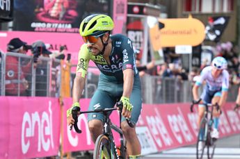 Klassementen Giro d'Italia 2024: Martinez pakt plek 2 van Thomas, Tiberi loopt 5 seconden uit op Arensman