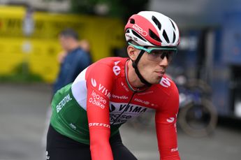 Valter (Visma | Lease a Bike) drops legendary Pogacar quote after attempting to follow the pink jersey