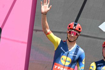 LIVE etappe 2 Giro d'Italia 2024 | Sprinters doen voorproefje voor morgen, klimmen kan beginnen