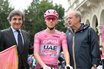 Grote middelvinger naar het peloton? Giro-organisatie denkt aan start Down Under: 'Alles is mogelijk'