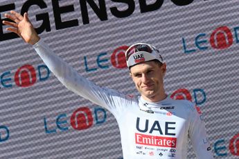 Finn Fisher-Black verlaat kamp-Pogacar (UAE-Team Emirates) en trekt naar kamp-Roglic (Red Bull-BORA-hansgrohe)