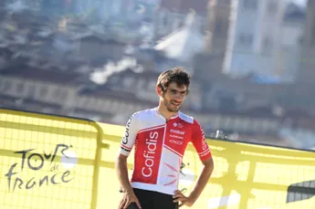 Alsof het nog niet erg genoeg was: Martin tekent na Tourkritiek én mea culpa richting Cofidis bij grote rivaal