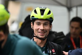 Even being battered after a crash, Roglic and BORA send a strong message with a dominant victory: "He can win the Tour"