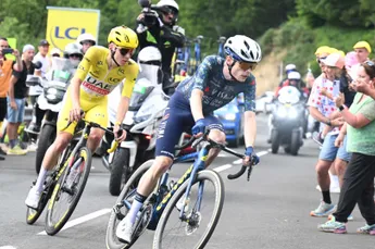Visma | Lease a Bike sorteert voor op andere manier van koersen tegen Tadej Pogacar