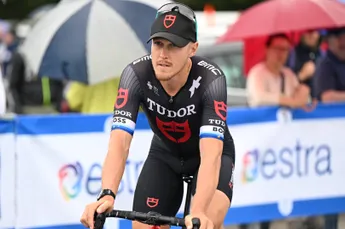 Van Aert en Froome krijgen steun van Trentin, maar Rasmussen geeft tegengas over versnellingslimiet: 'Druist tegen alles in'