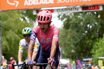 Ultra-cyclist Morton shatters 'lap' of Australia: "Every morning, your body is a wreck"