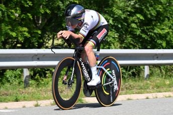 Sunday top favorite at World Championship, but time trials didn't always go smoothly for Evenepoel: "Into the grass twice"