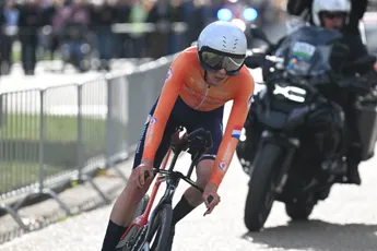 Thymen Arensman na WK tijdrijden over afscheidsfeestje 'G' Thomas, bilspierscheur en mogelijk conservatieve wegrit in Rwanda