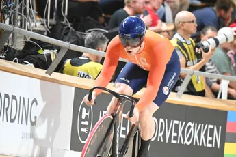 Nu geen Van der Poel die de weg blokkeert: Lavreysen wint ein-de-lijk z'n (verdiende) award