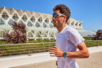 Mathieu van der Poels trainingsmaat Freddy Ovett loopt indrukwekkende tijd op marathon van Malaga