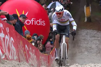 'Er breekt een cruciale periode aan', schrijft de KNWU, met Van der Poel in de selectie voor Dendermonde