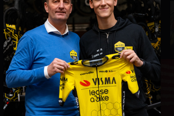 Ondertussen in het peloton | Goed nieuws over Lars van den Berg, Visma l Lease a Bike contracteert nieuwe aanwinst