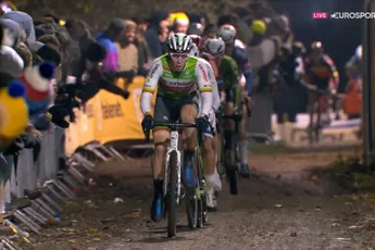 Als Van der Poel en Van Aert van huis zijn, dansen Crelan-Corendon en Schreiber op tafel: 'WK viel tegen'
