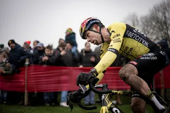 Soete over jeugdjaren met Van Aert: 'Dan mochten we één avond zoveel drinken en feesten als we wilden'