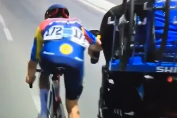🎥 Lidl-Trek lacht, Lidl-Trek huilt: Copponi wint, maar Juan Pedro López gediskwalificeerd in Australië