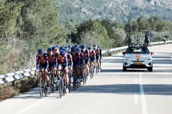 Jakobsen weer naar de Tour, Van Uden voor grote ronde-debuut en meer: dit zijn de doelen van Picnic PostNL voor 2025