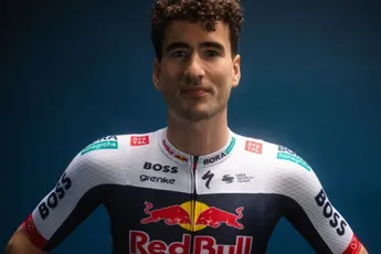 Nederlandse eer wordt heel hoog gehouden in Omloop: 'Ik was wel onder de indruk van mezelf'
