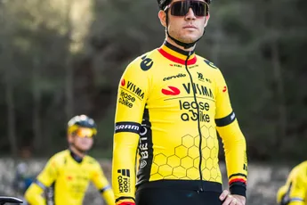Ploegleider Visma-Lease a Bike ziet aanknopingspunten voor Van Aert: 'Als je slecht bent, kun je dat niet'