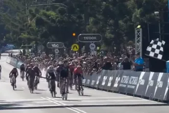 Nederlanders kleuren Cadel Evans Great Ocean Road Race, maar Nieuw-Zeelandse wint, mét goedkeuring van Vollering