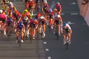 SD Worx-Protime versus Picnic-PostNL in UAE Tour, maar ook Visma | Lease a Bike mengt zich: 'Mooie sprintbattles'