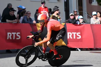 Watson klopt héél nipt (drie tienden van een seconde!) Oliveira in proloog van Ronde van Romandië, Evenepoel achtste