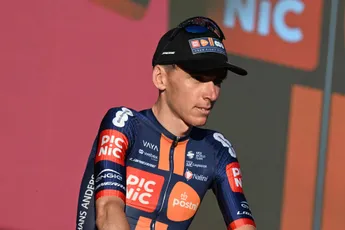 Pidcock, Del Grosso, Wellens en... Bardet! Fransman dankt ploeg en kijkt uit naar WK gravel: 'Heb echt geluk gehad'