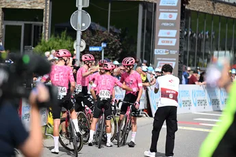 EF Education-EasyPost wilde met snelle Mihkels sprinten, maar zag Albanese de tweede rit in Zwitserland winnen