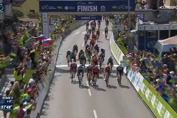Weer raak voor Groenewegen! Nederlander boekt in Slovenië tweede etappezege van de week, Christen behoudt leiderstrui