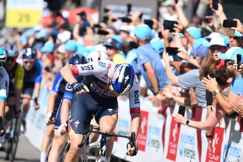 Belgische sprinters zien kansen in rook opgaan in Valence: 'Dat kost mij de overwinning'